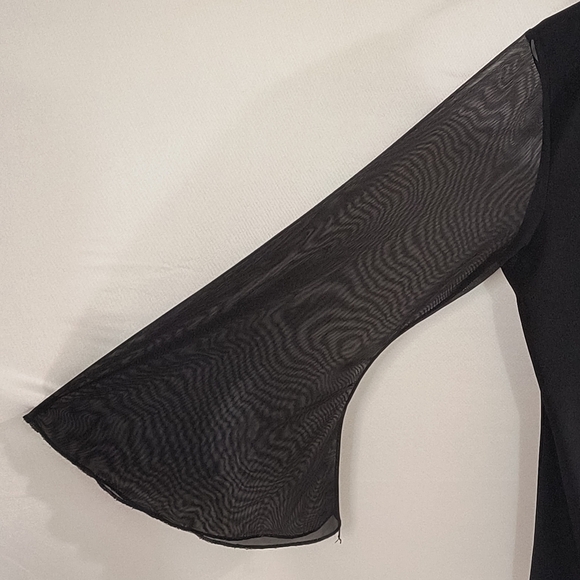 Sweet Tiger Women's Medium Black Long Sleeve Blouse W/Necklace - Picture 3 of 12